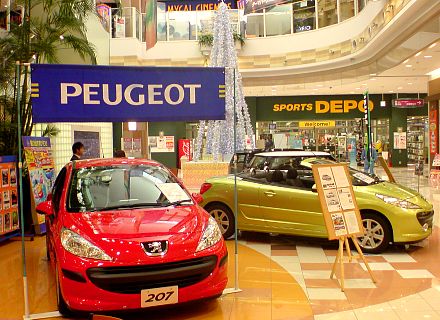 Ｉmport Car Fair～コンパクトカー展示会開催中！