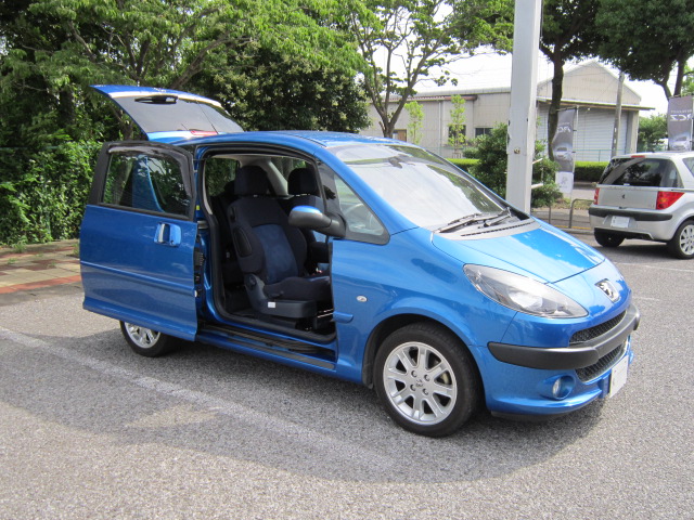 認定中古車情報「PEUGEOT1007」