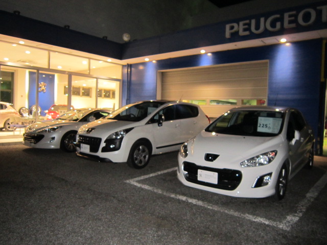 2014年はPEUGEOT208から！