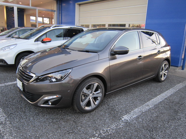 最新のＰＥＵＧＥＯＴがそろい踏み!!