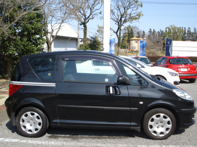 連日の認定中古車情報