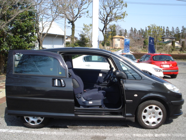 連日の認定中古車情報