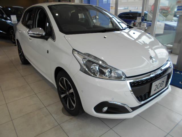 PEUGEOT208 TECH PACK EDITION展示中