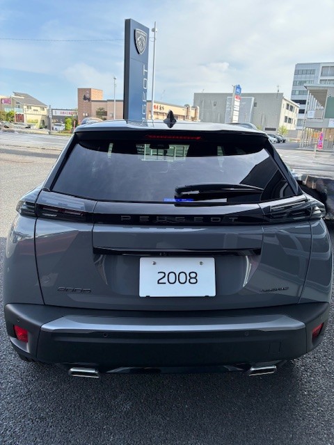 人気カラーが復活🩶