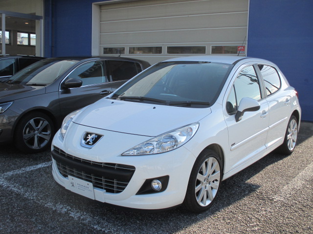 認定中古車情報