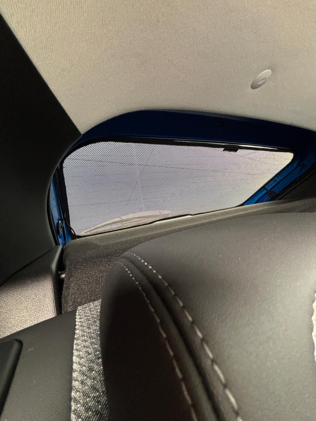 PEUGEOTサンシェードのご紹介