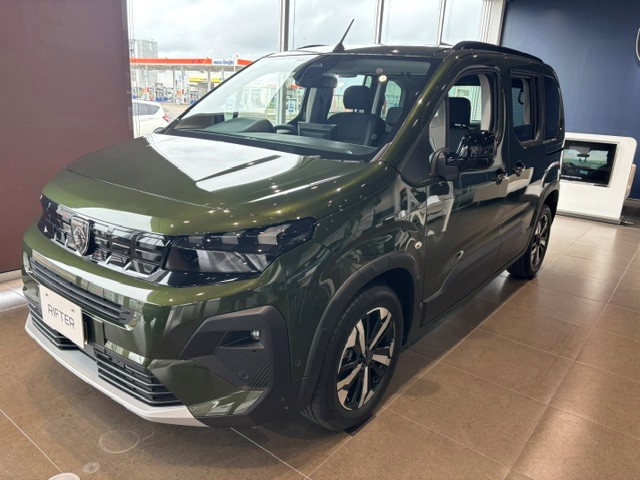 PEUGEOTつくば展示車紹介🚗